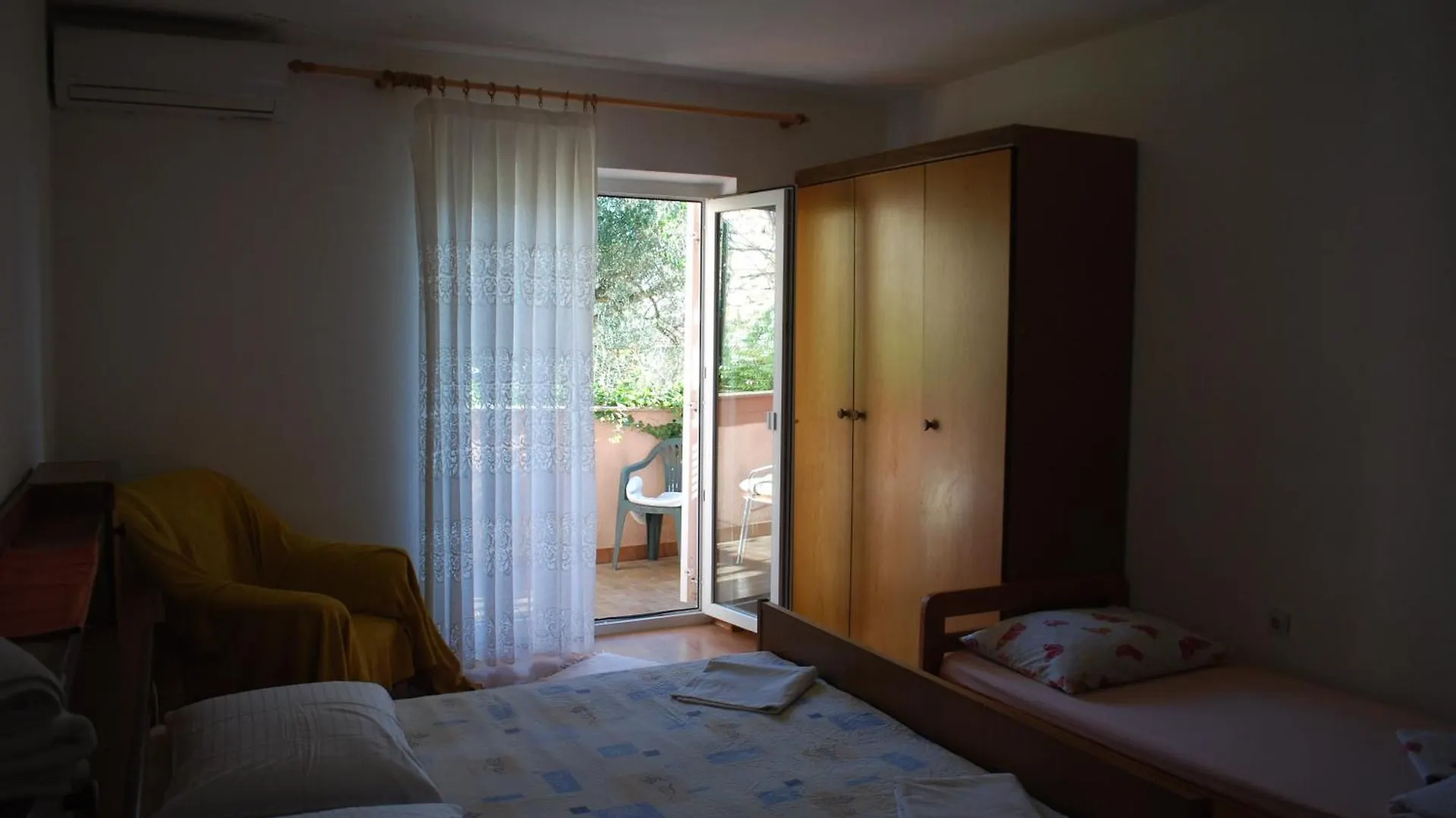 House Lydia Apartment Banjol