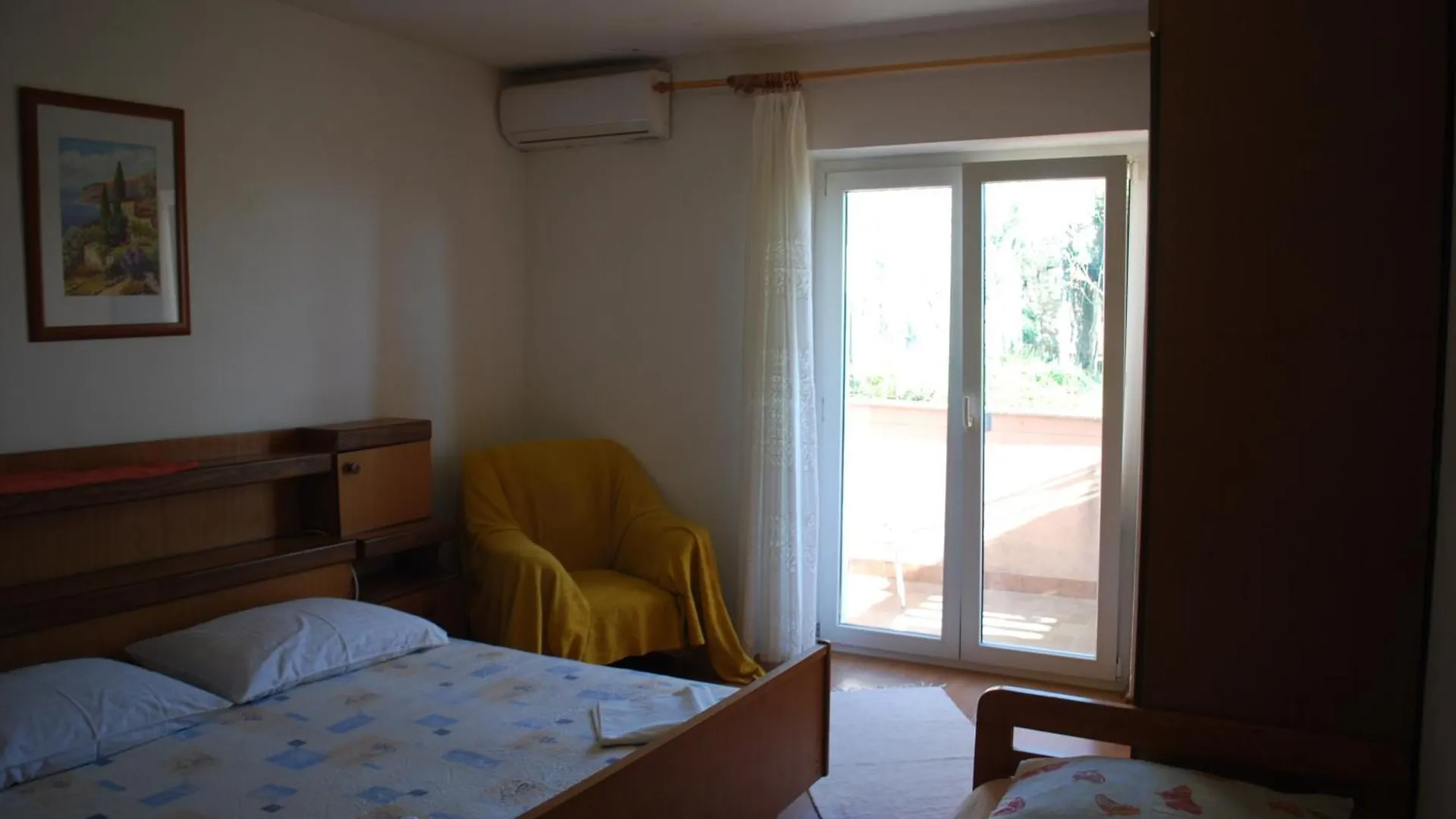 House Lydia Apartment Banjol